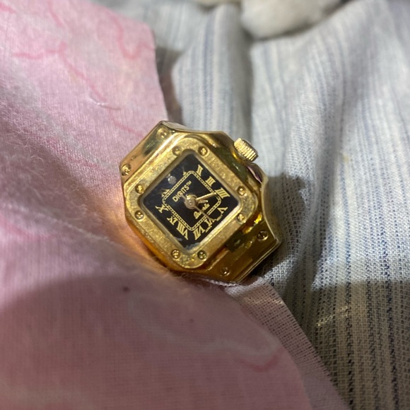 BORETTO finger watch vintage made in Japan gold with black and Diamond face - Picture 2 of 5